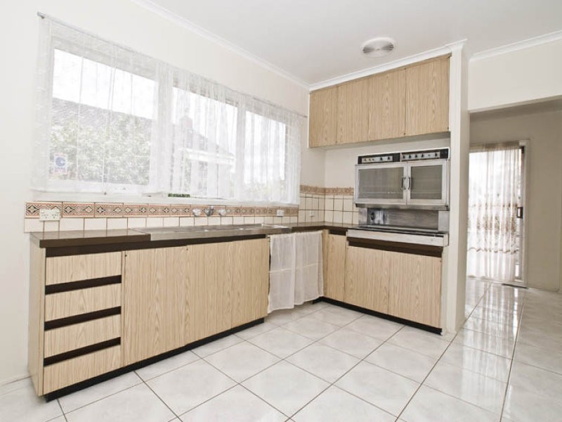 34 Tate Avenue, Wantirna South VIC 3152