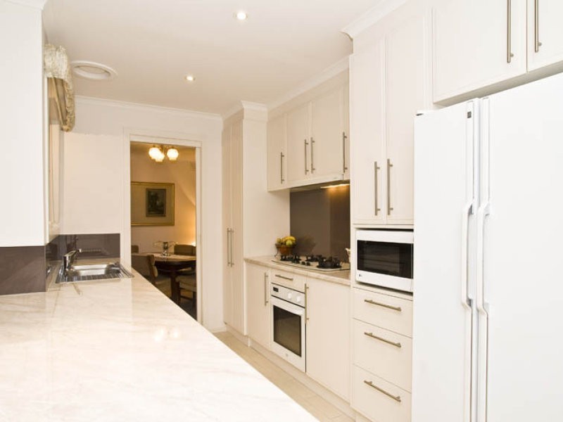 3 Blackfriars Close, Wantirna VIC 3152