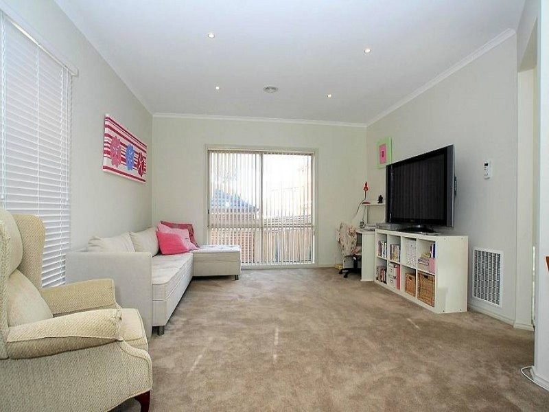 1 Cardwell Court, Ferntree Gully VIC 3156