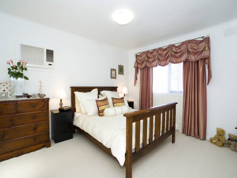 14 Stratford Square, Wantirna VIC 3152