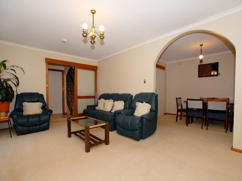 11 Mockridge Street, Wantirna South VIC 3152