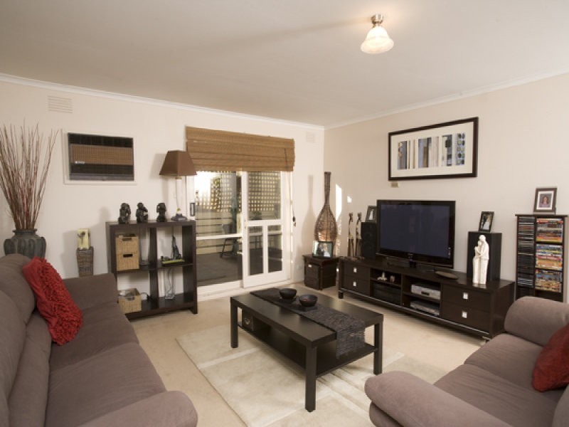 14 Amersham Drive, Wantirna VIC 3152