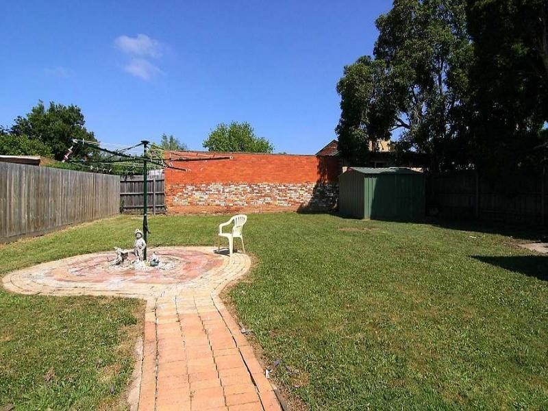 42 Bona Vista Road, Bayswater VIC 3153