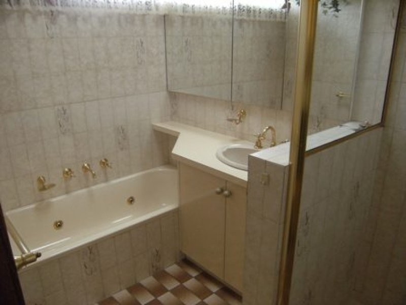 40 Dinsdale Road, Boronia VIC 3155