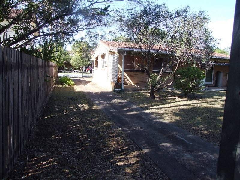 10 Murray Street, Birkdale QLD 4159