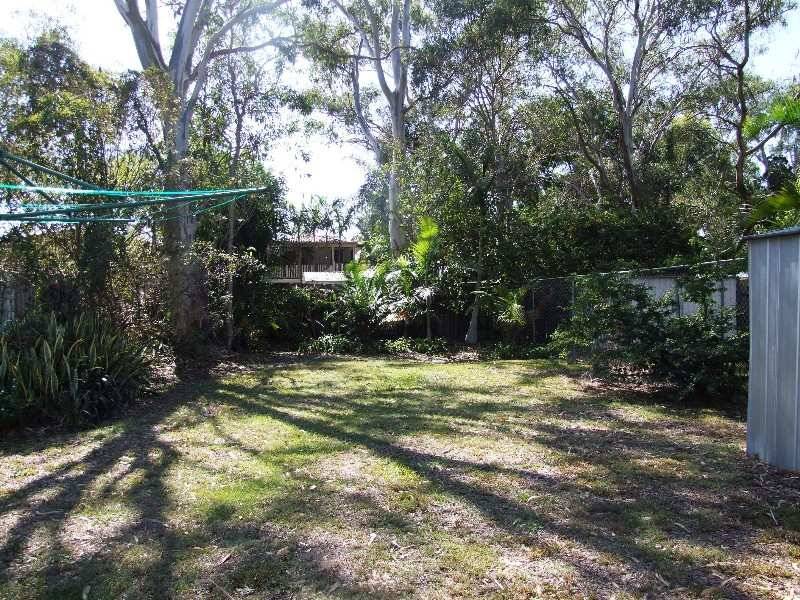 57 Leon St, Thorneside QLD 4158