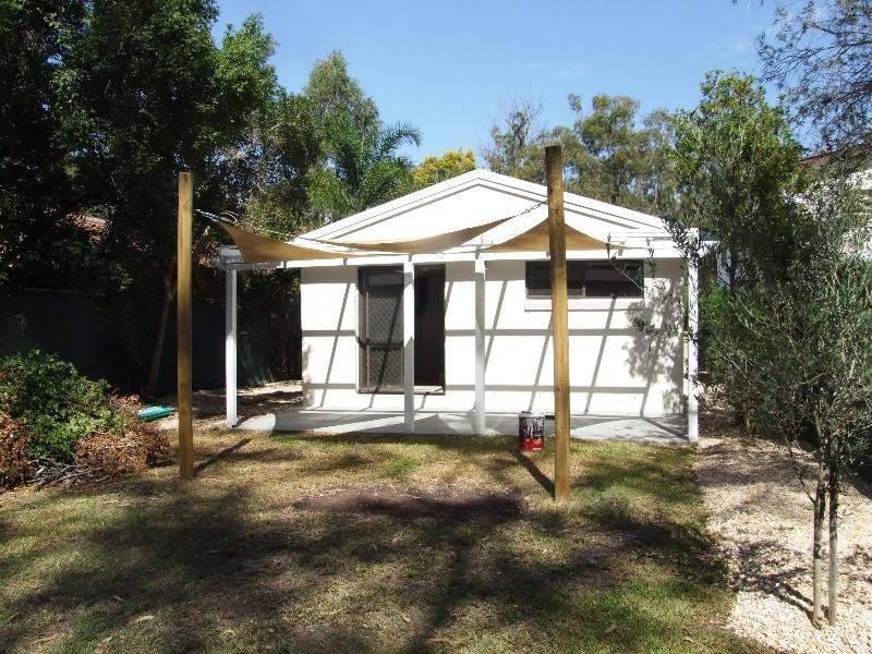 57 Leon St, Thorneside QLD 4158