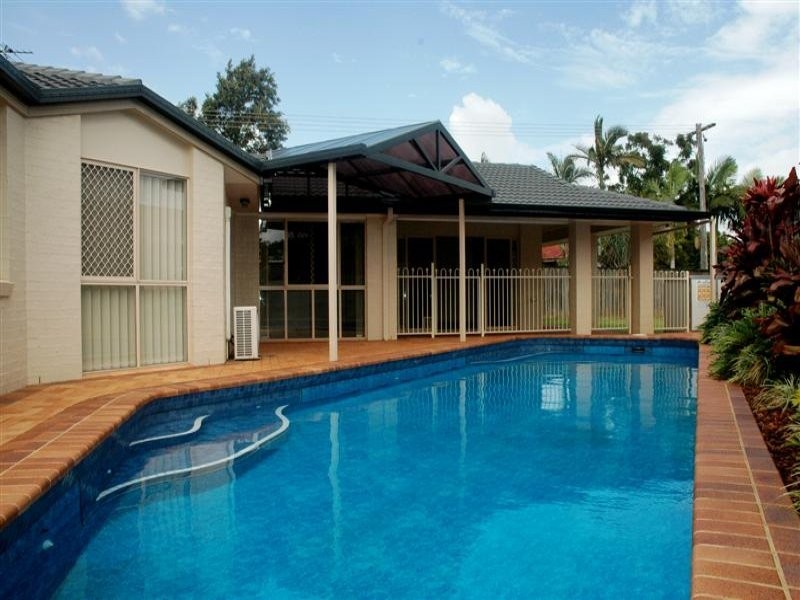 9 John Samuel Place, Ormiston QLD 4160