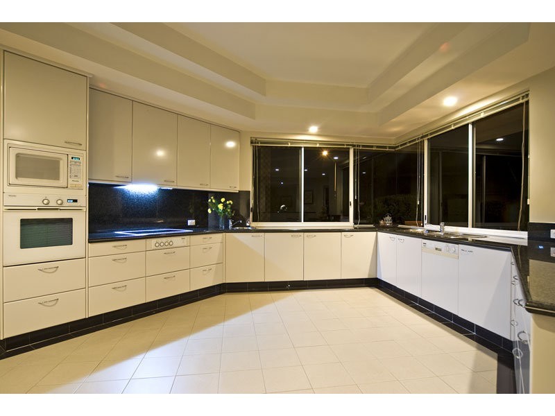 92 Mary Pleasant Drive, Birkdale QLD 4159