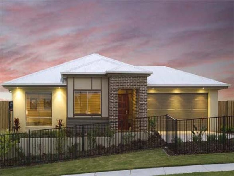 15 Hoskins Drive, Wellington Point QLD 4160