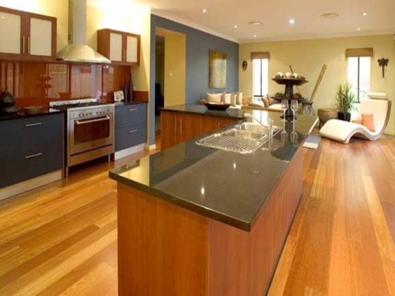 15 Hoskins Drive, Wellington Point QLD 4160