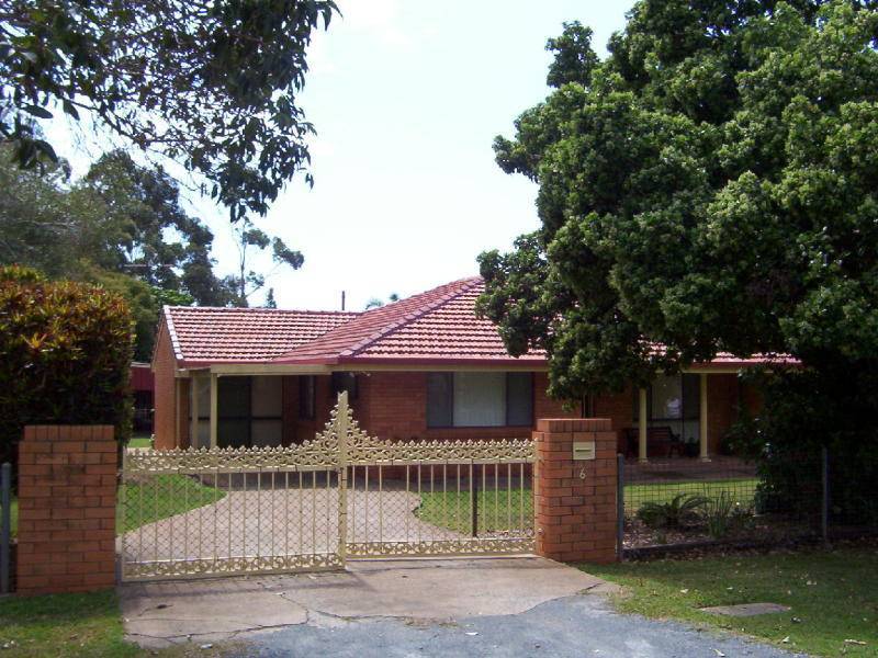 6 Warner Street, Wellington Point QLD 4160