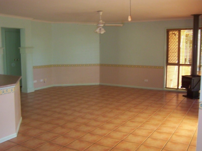 17 Burbank Road, Birkdale QLD 4159