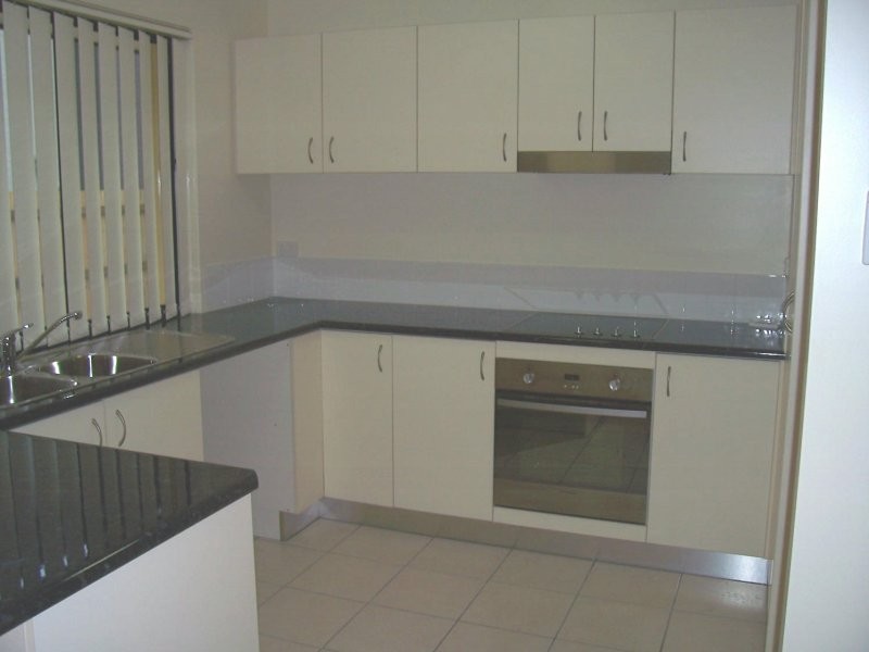 12 Roy Street, Thorneside QLD 4158