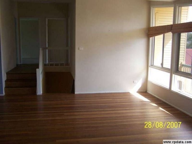 11 Bayview Street, Wellington Point QLD 4160