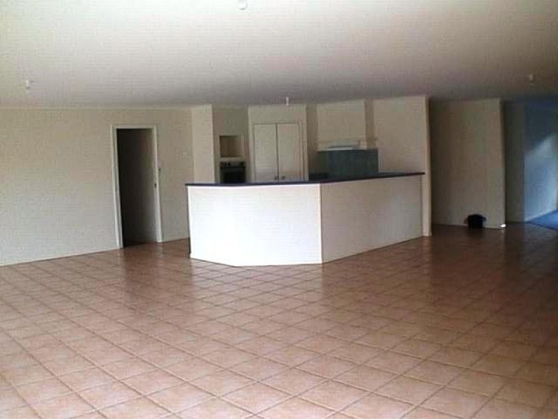 42 Plumer Street, Wellington Point QLD 4160