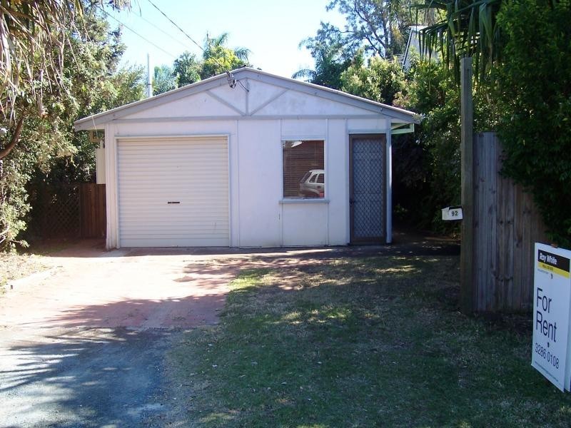 92 Thomas Street, Birkdale QLD 4159