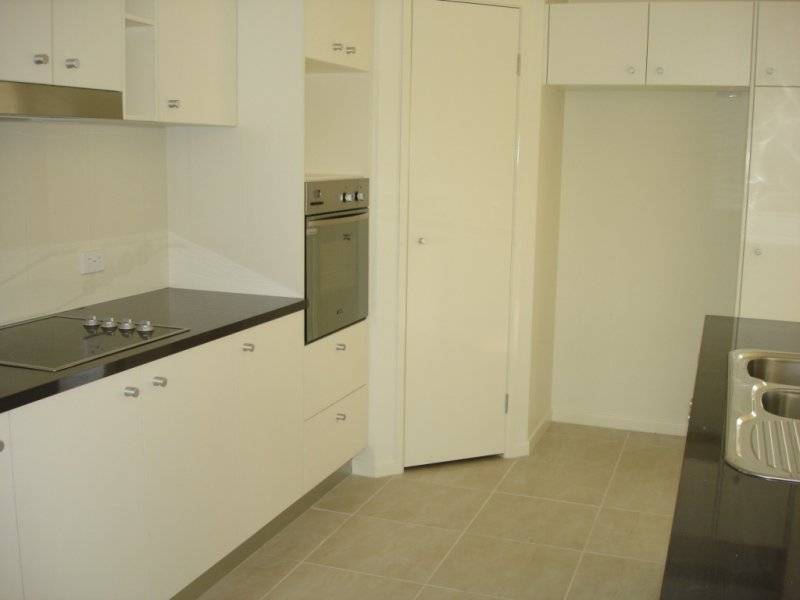 16 Scribbly Gum Drive, Meridan Plains QLD 4551