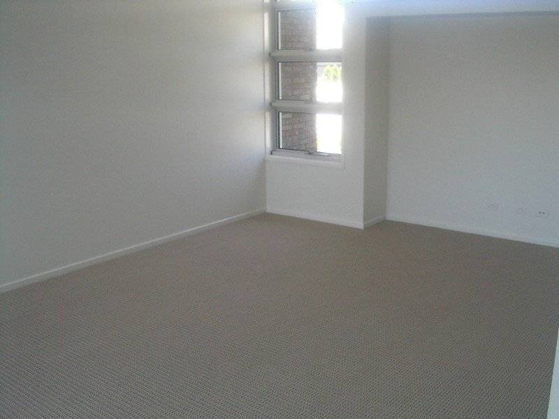 2 Gimbal Court, Wurtulla QLD 4575