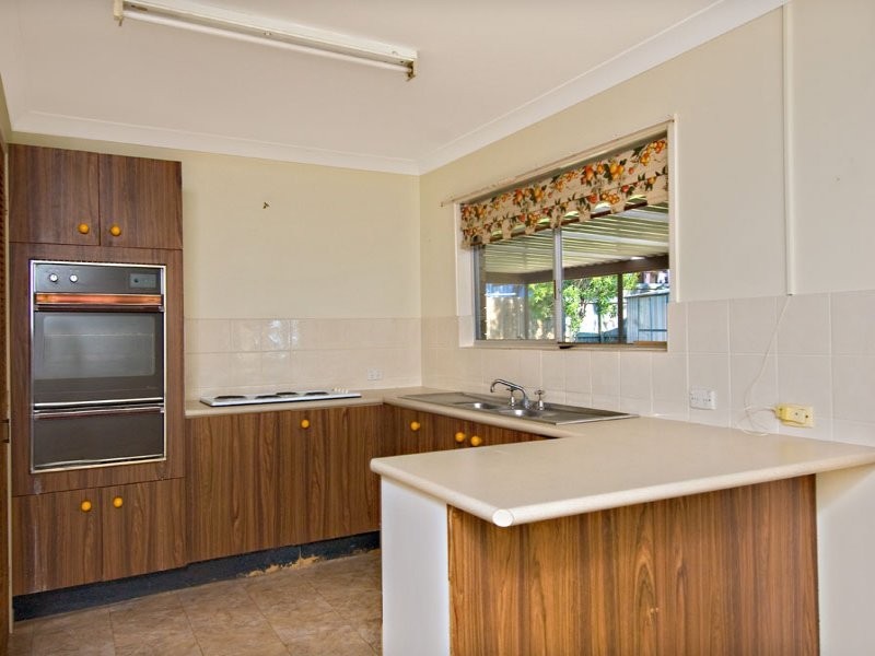 13 Grant Street, Battery Hill QLD 4551