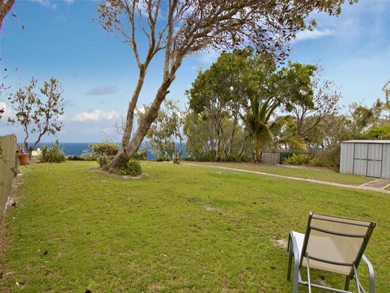 54 Bayside Drive, Beachmere QLD 4510