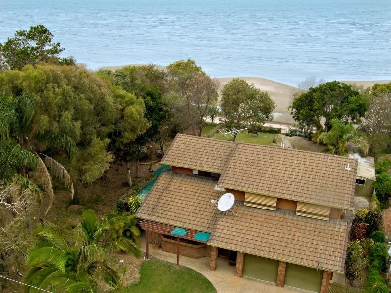 54 Bayside Drive, Beachmere QLD 4510