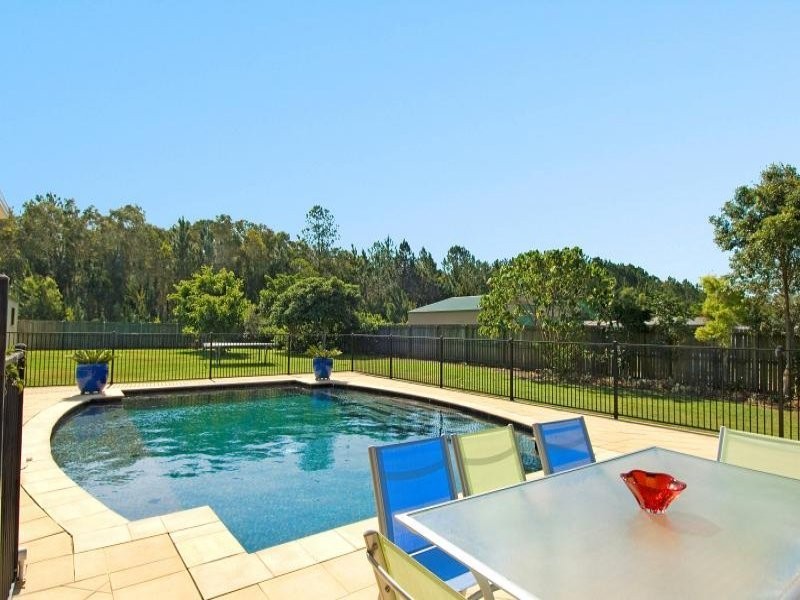 37 Koala Court, Little Mountain QLD 4551