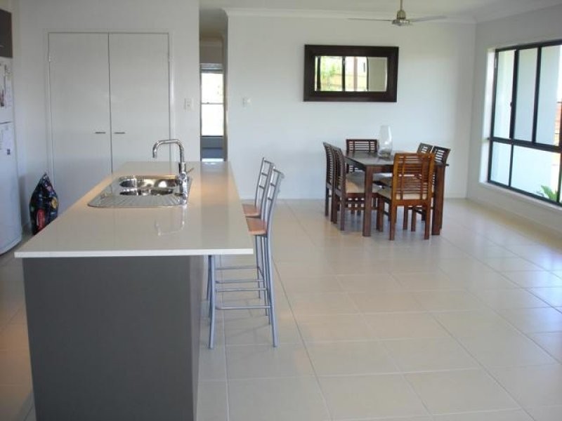 8 Silkpod Street, Meridan Plains QLD 4551