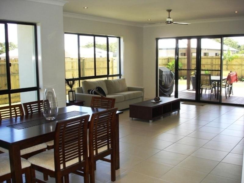 8 Silkpod Street, Meridan Plains QLD 4551