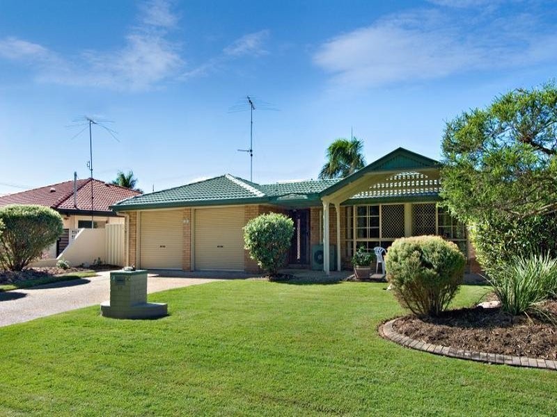 17 Mulloka Esplanade, Wurtulla QLD 4575