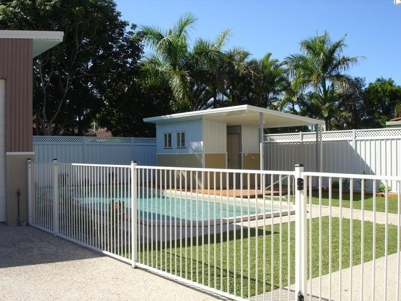 25 Mulloka Esplanade, Wurtulla QLD 4575