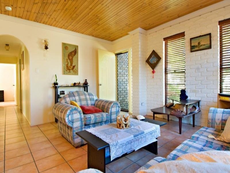 10 Mulgani Street, Warana QLD 4575