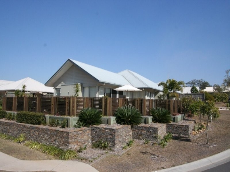 2 Goulburn Way, Wakerley QLD 4154