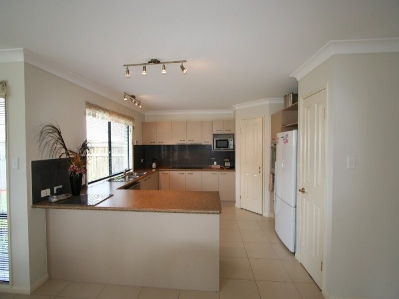 30 Balgowlah Street, Wakerley QLD 4154