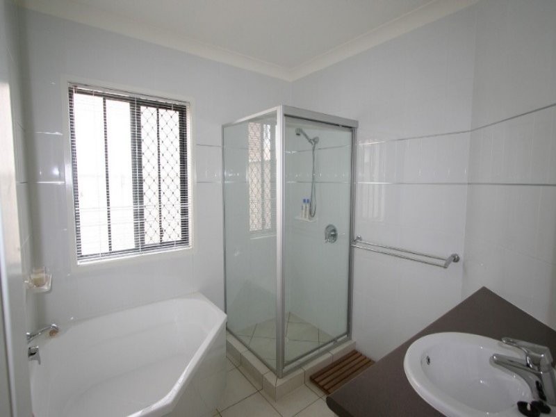 24 Balgowlah Street, Wakerley QLD 4154