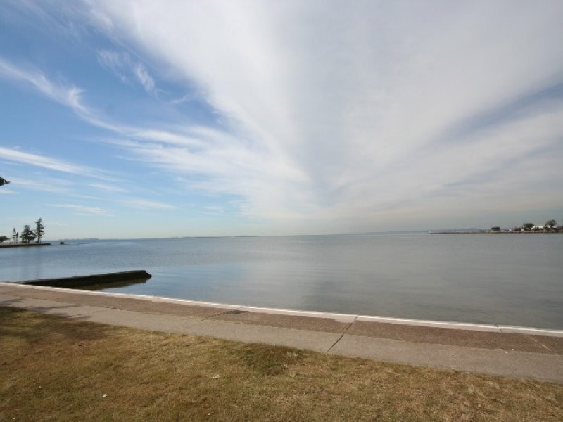 379 Esplanade, Manly QLD 4179