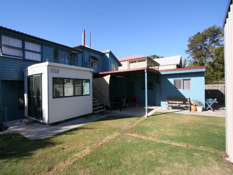 379 Esplanade, Manly QLD 4179