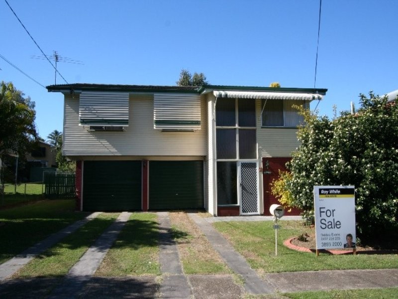11 Loynes Street, Wynnum West QLD 4178