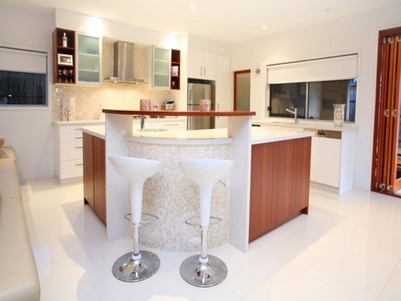 19 John Street, Manly West QLD 4179