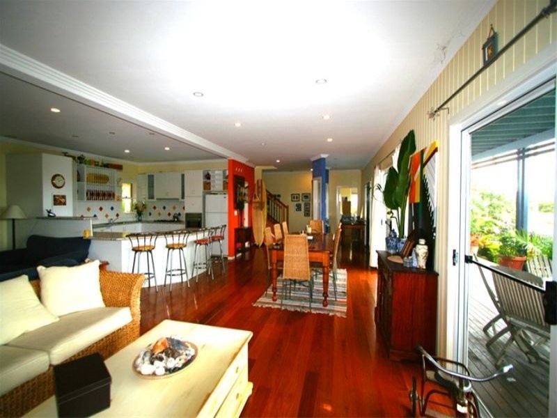 292 Queens Esplanade, Thorneside QLD 4158