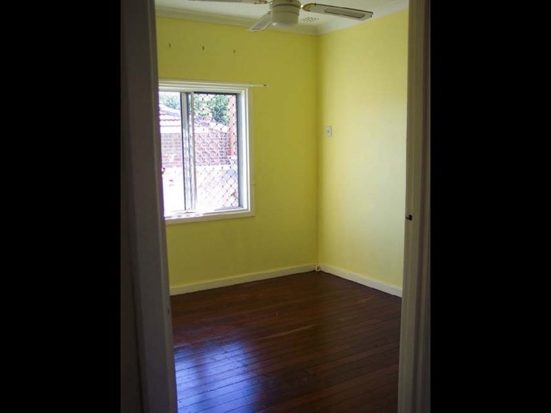 29 Curlington Crescent, Balga WA 6061