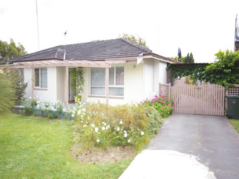 15 St Albans Road, Nollamara WA 6061