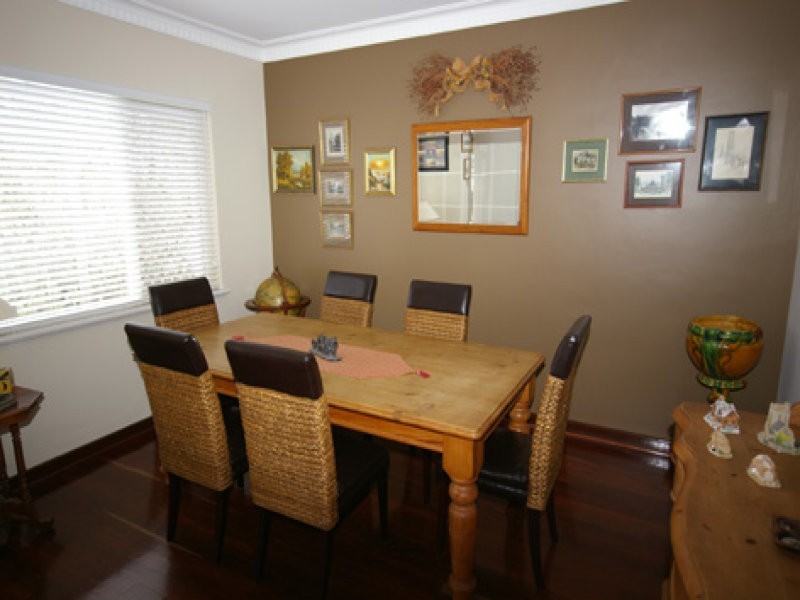 15 St Albans Road, Nollamara WA 6061