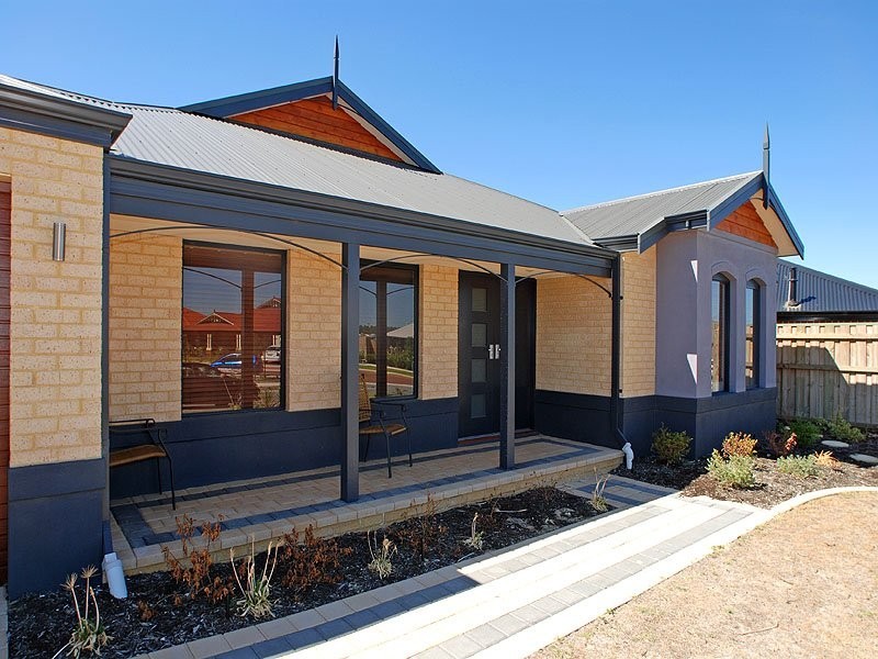 56 Birkett Circle, Ellenbrook WA 6069