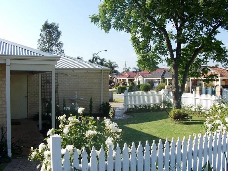 1 Warlu Place, High Wycombe WA 6057