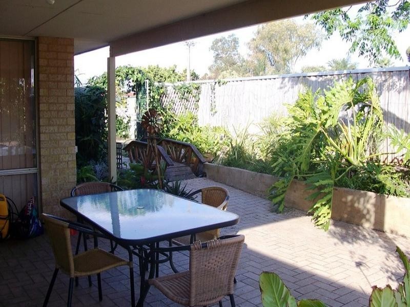 1 Warlu Place, High Wycombe WA 6057