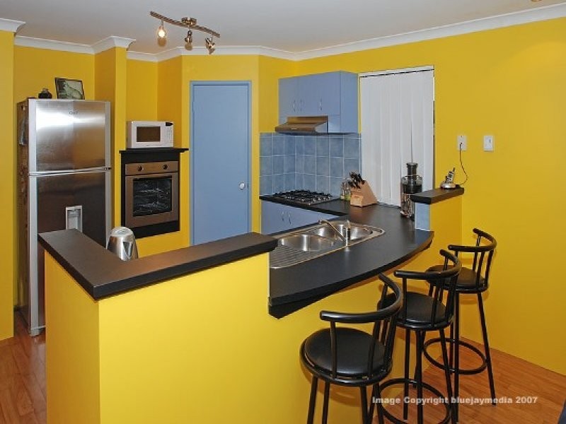 10 Coniston Drive, Ellenbrook WA 6069