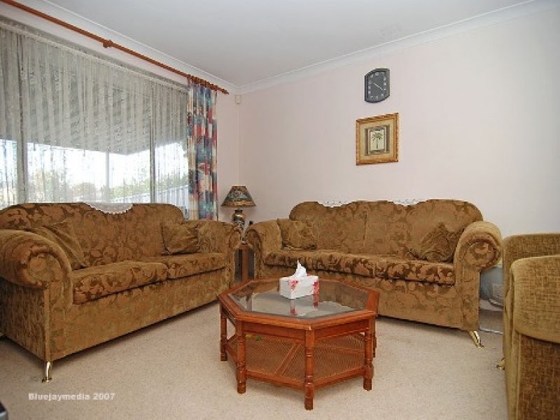 16 Dampier Loop, Mirrabooka WA 6061
