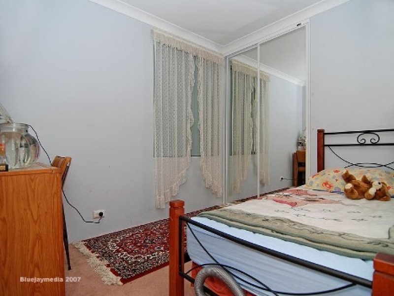 16 Dampier Loop, Mirrabooka WA 6061