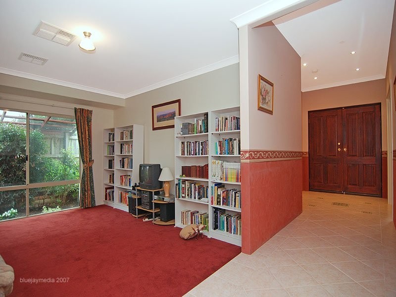 18 Baluchi Way, Henley Brook WA 6055